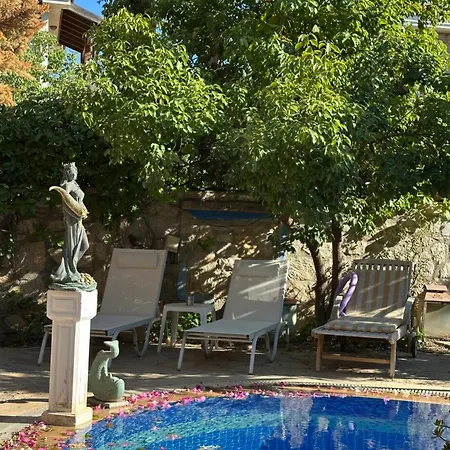 Prázdninový dům Hira *